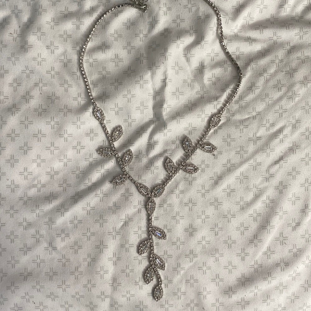 Silver diamond necklace